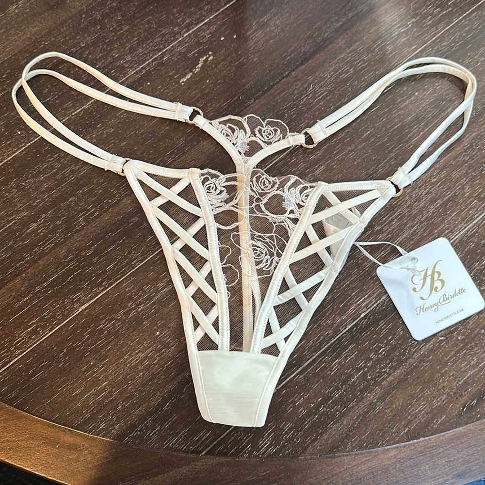 NWT “Lorena” bridal g-string panty by Honey Birdette sz XL